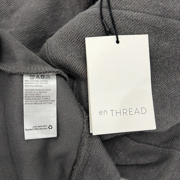 grey cotton hoody. New, never worn- size: xl, - Picture 7 of 7